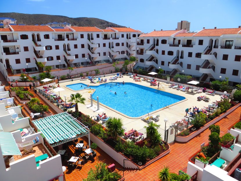 Victoria Court 2 Los Cristianos Holiday Apartments in South Tenerife Victoria Court 2 Los Cristianos Holiday Apartments in South Tenerife